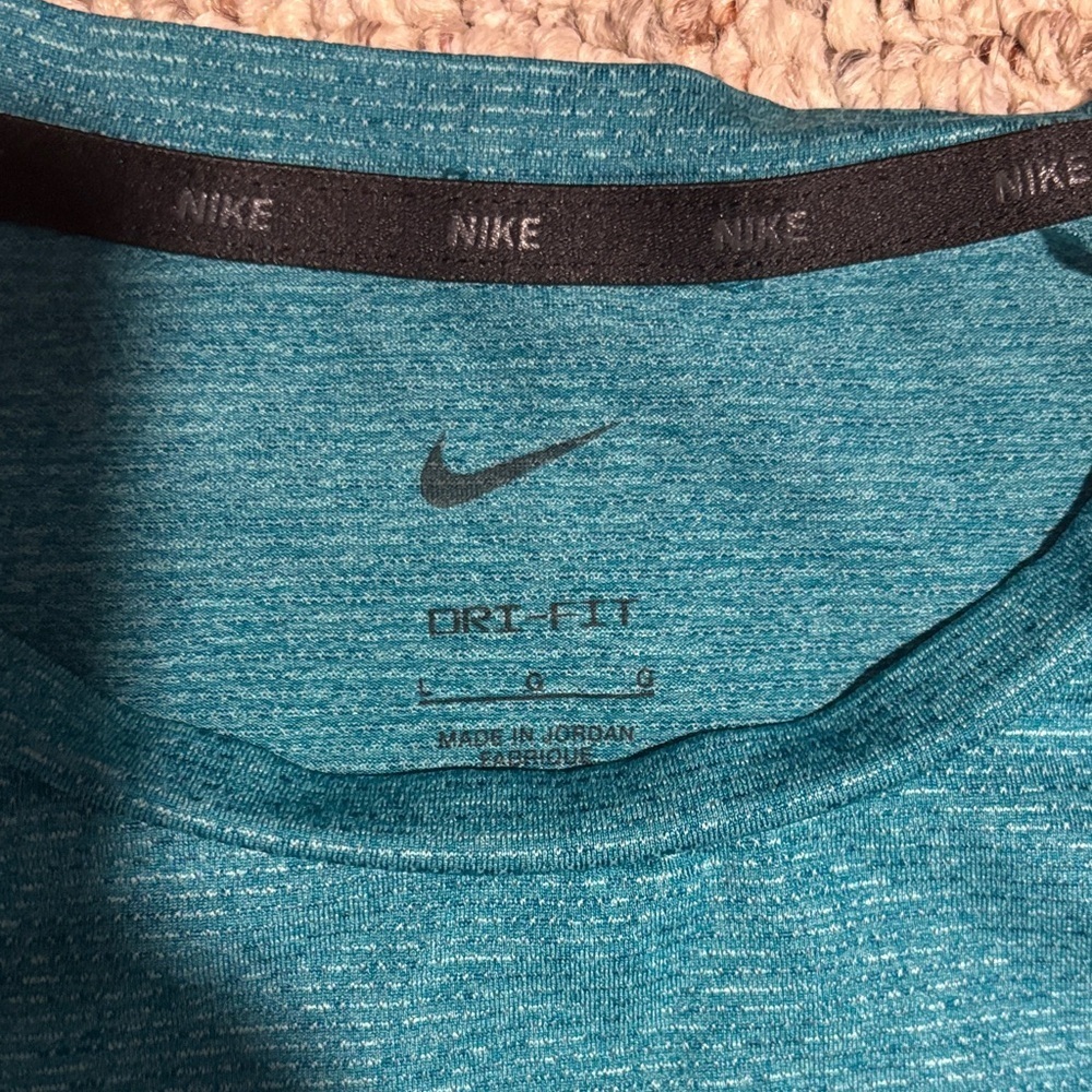 Nike Blue Short Sleeve Tee - Picture 2 of 4